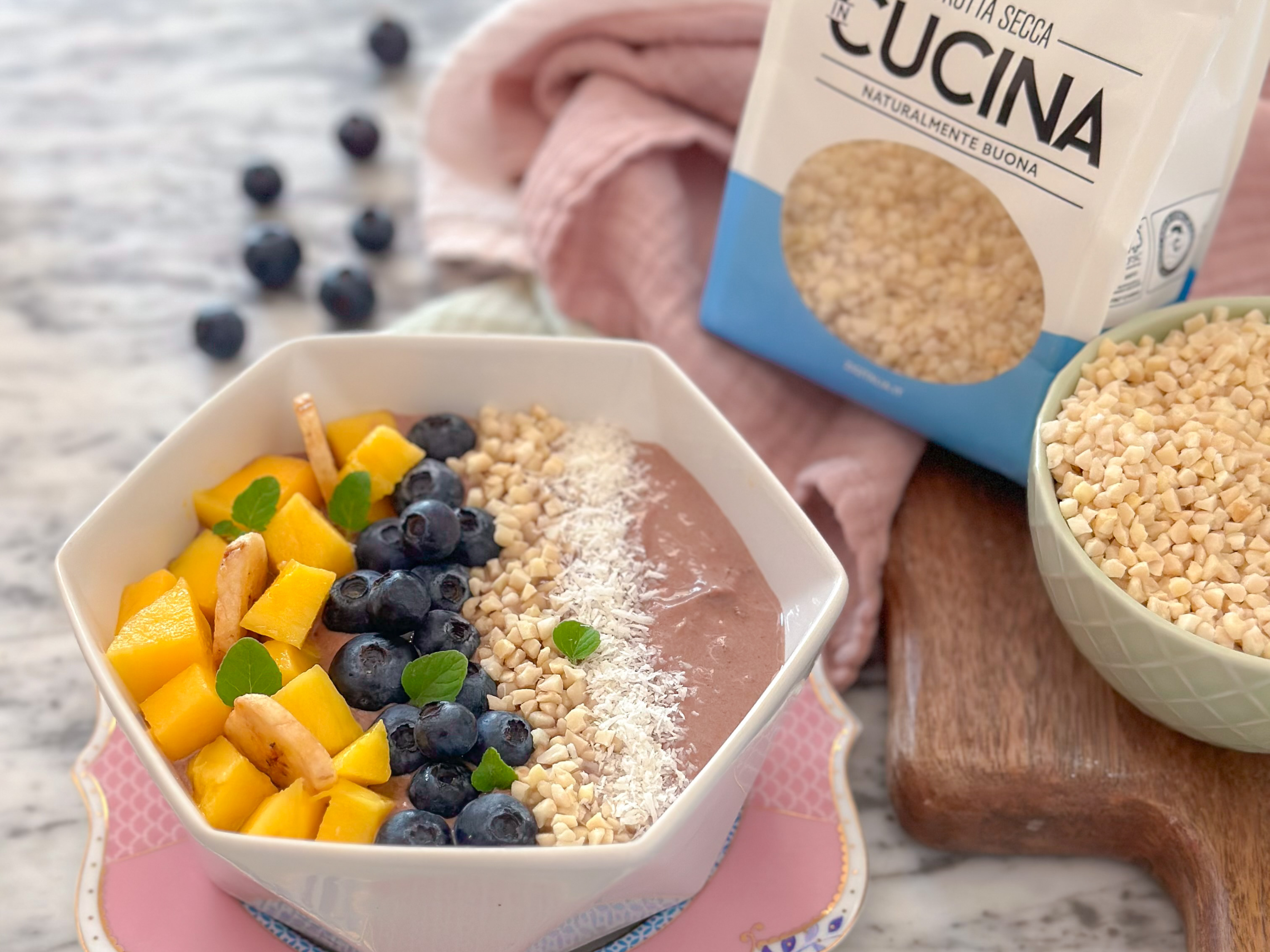 Yogurt Bowl: per una colazione sana e gustosa